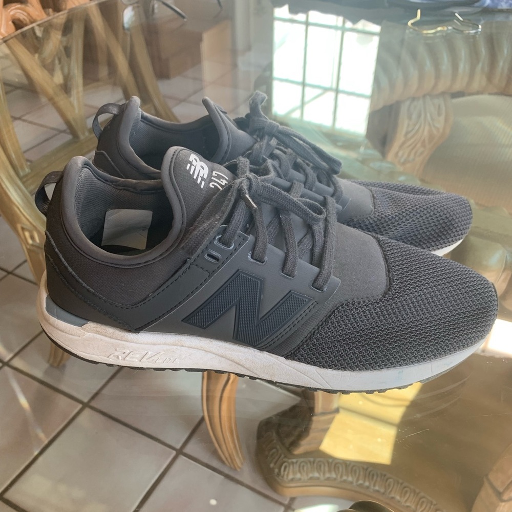 new balance tennis shoes